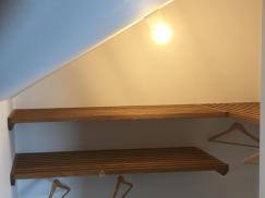 Garderobe unter Dachschräge