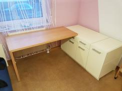 Schreibtisch-Sideboard Kombination ausgeklappt