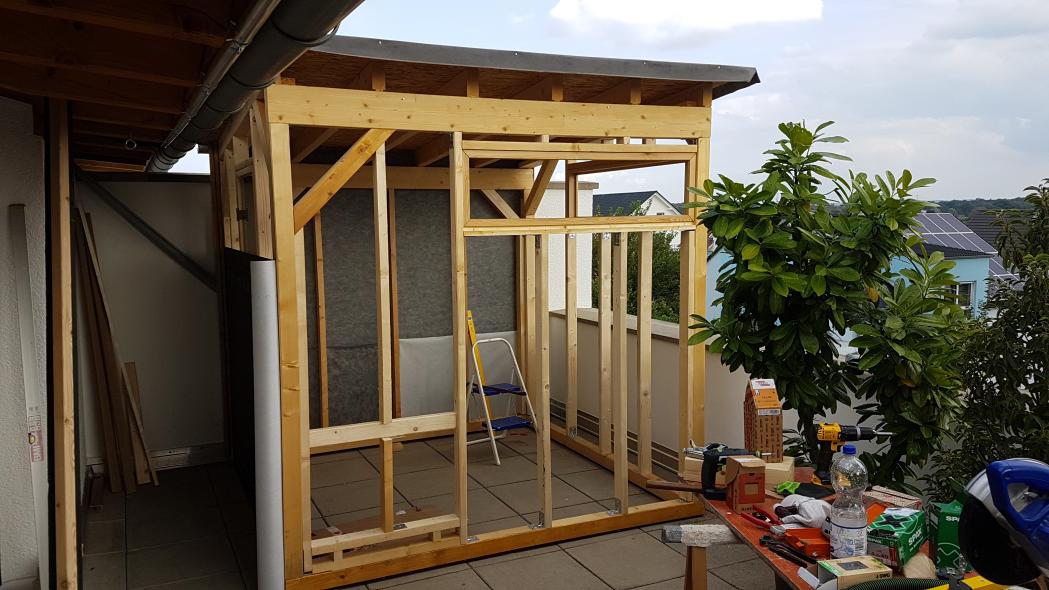 Sauna auf Balkon im bau